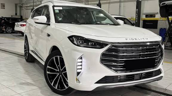 مزایده اینترنتی بهمن موتور 1404؛ شرایط شرکت، خودروهای عرضهشده و ثبتنام مرحله جدید