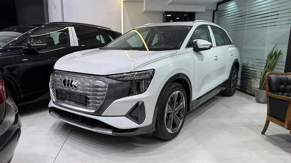 شرایط فروش و ثبتنام خودروهای برقی آئودی (Audi e-tron) در سال ۱۴۰۴