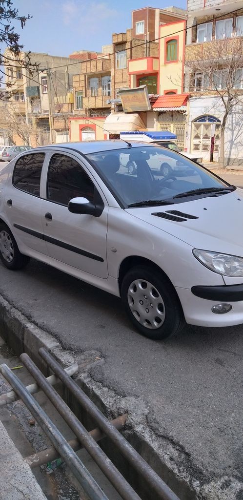 پژو ۲۰۶v8 بدون رنگ98 - تصویر 1