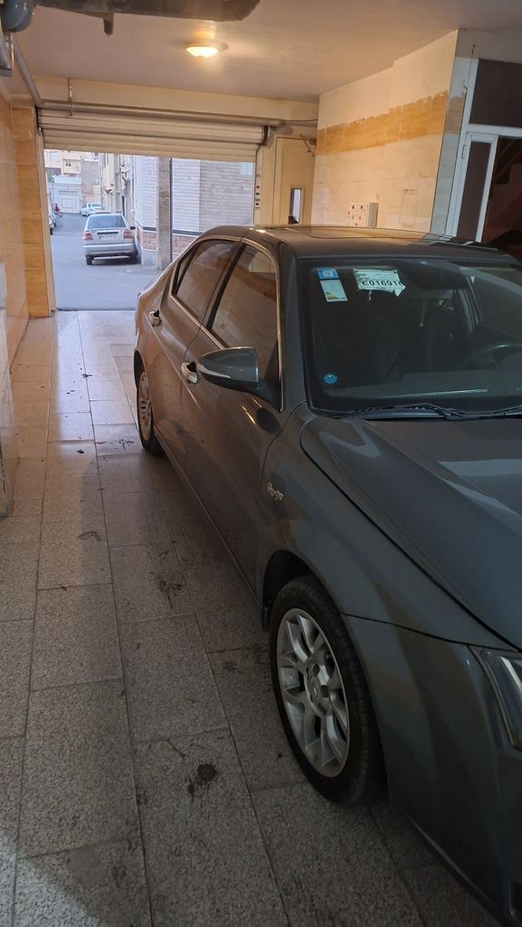 دنا پلاس توربو ۶ دنده مدل ۱۴۰۲ بدون رنگ - تصویر 1