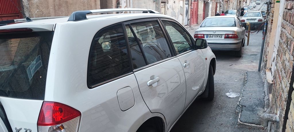 X33مدل 92از هر نظر عالی کم کار واقعی - تصویر 1