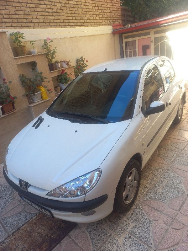 پژو ۲۰۶ SD V8 فول مدل ۹۷ رینگ اسپورت - تصویر 1