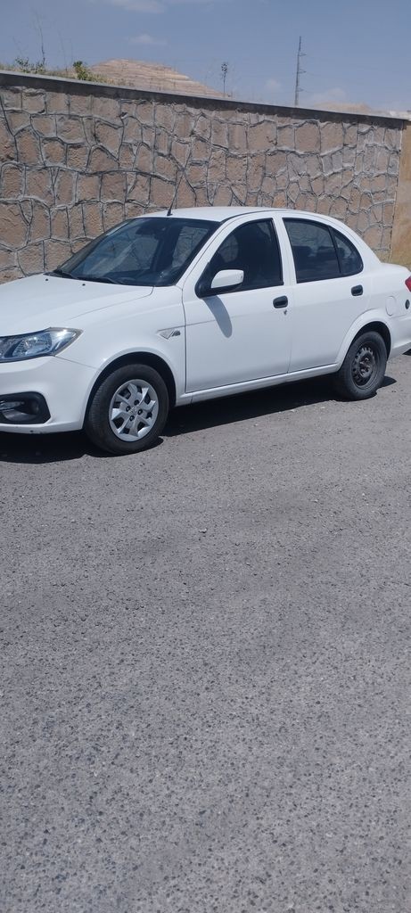 ساینا s دوگانه سوز کارخانه1402 - تصویر 1