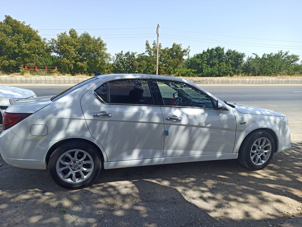 دنا اتوماتیک آپشنال مدل 1404 - تصویر 1