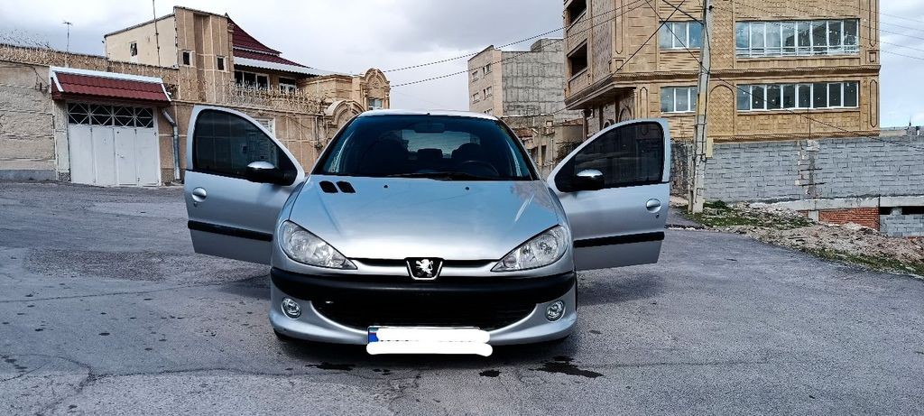 پژو ۲۰۶ تیپ ۳ مدل ۸۴ - تصویر 1
