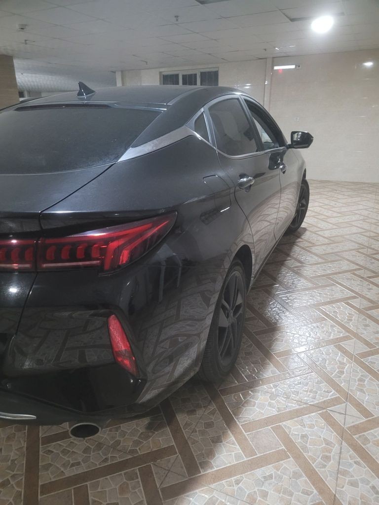 کی ام سی j7مدل 1404 - تصویر 1