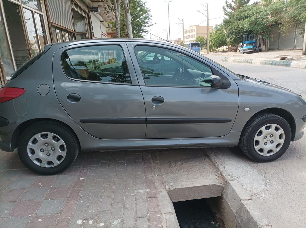 پژو206مدل85تیپ3 - تصویر 1