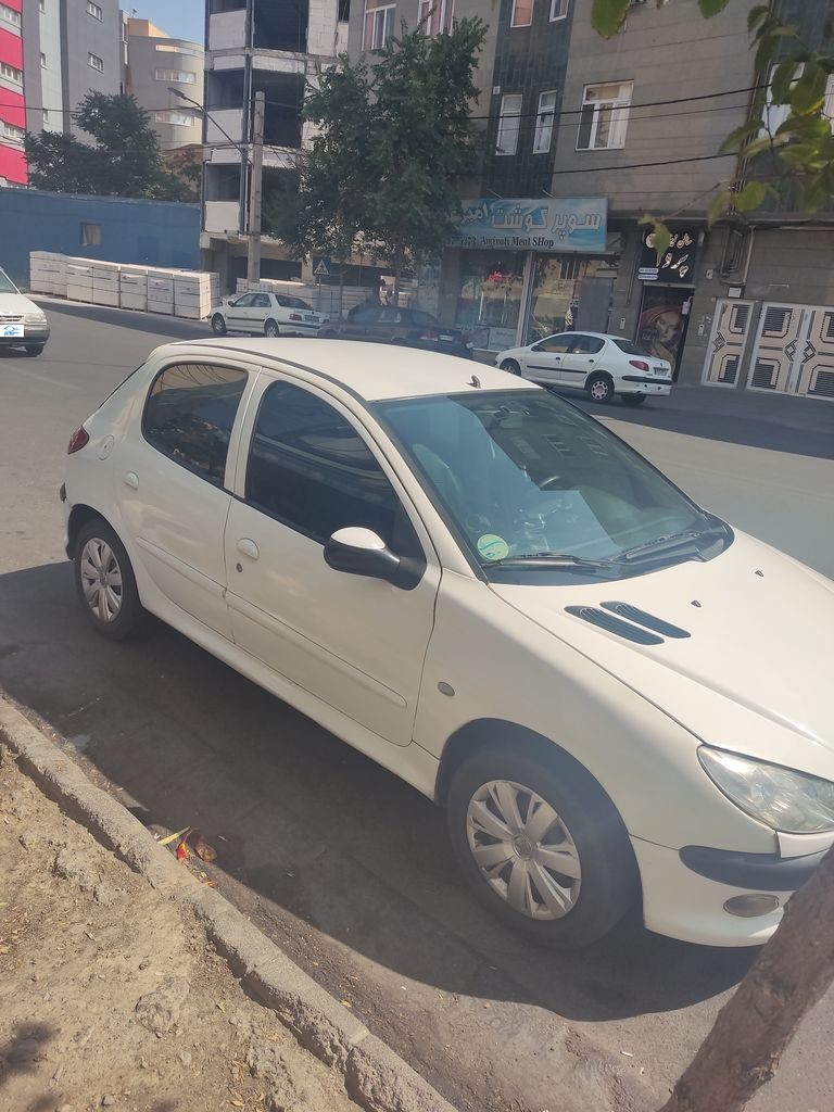 پژو206مدل81سفید - تصویر 1