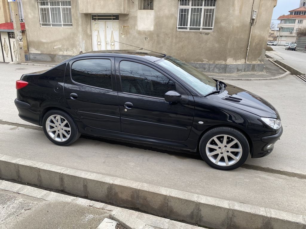 پژو ۲۰۶ sd اتومات v9 مدل 90 - تصویر 1