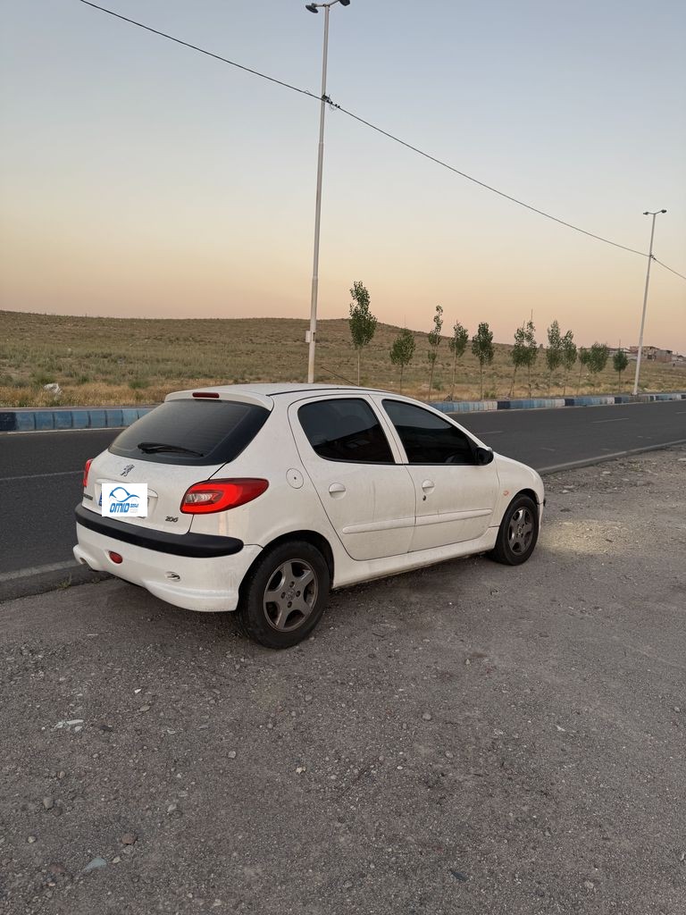 206 تیپ 5 مدل 92 - تصویر 1
