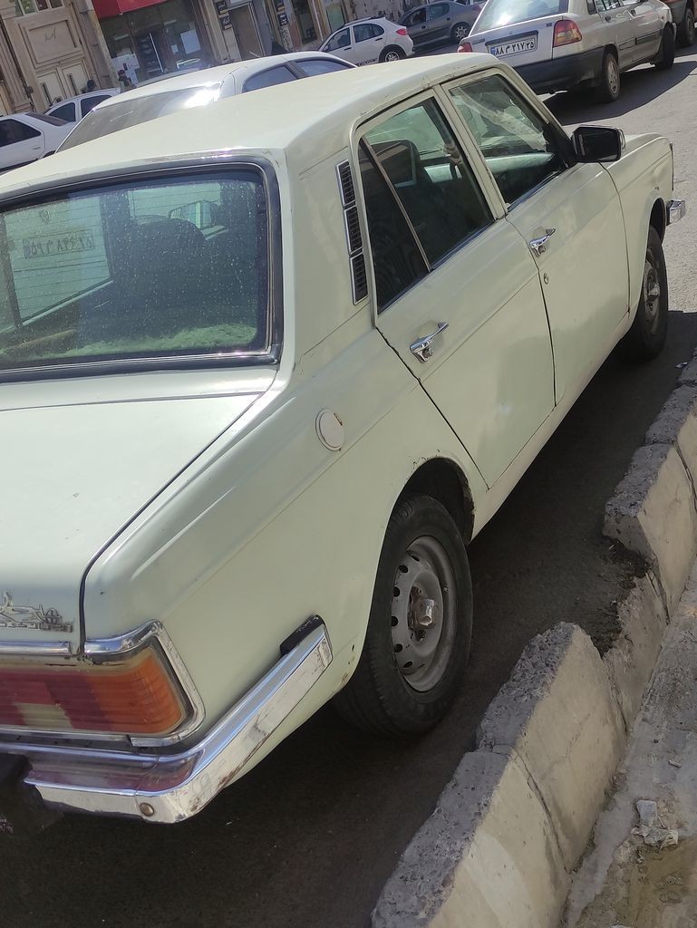 پیکان مدل ۸۳ دوگانه سوز - تصویر 1