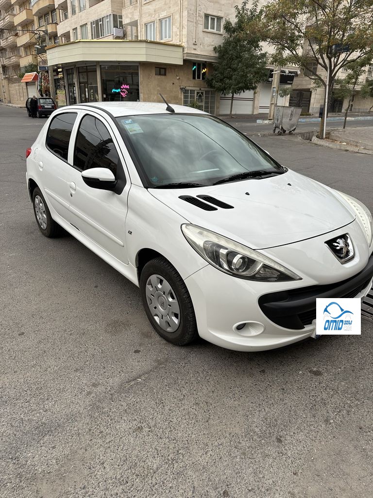 پژو ۲۰۷ دنده مدل ۱۴۰۱ فرمان برقی - تصویر 1