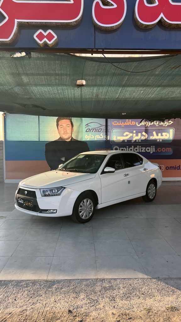 دنا پلاس 6 دنده بدون توربو مدل 1405 - تصویر 1