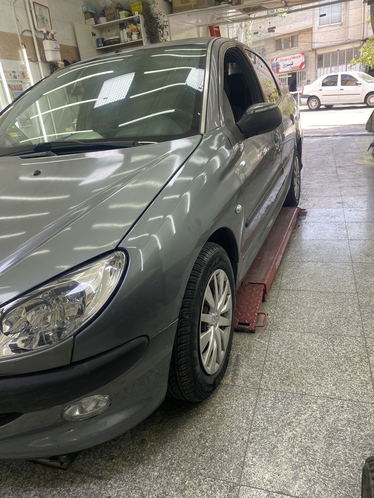 پژو ۲۰۶ sd v8 مدل90 - تصویر 1