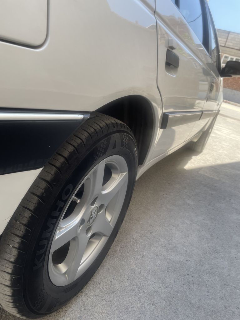 پژو 405 SLX  مدل 96 بدون رنگ - تصویر 1