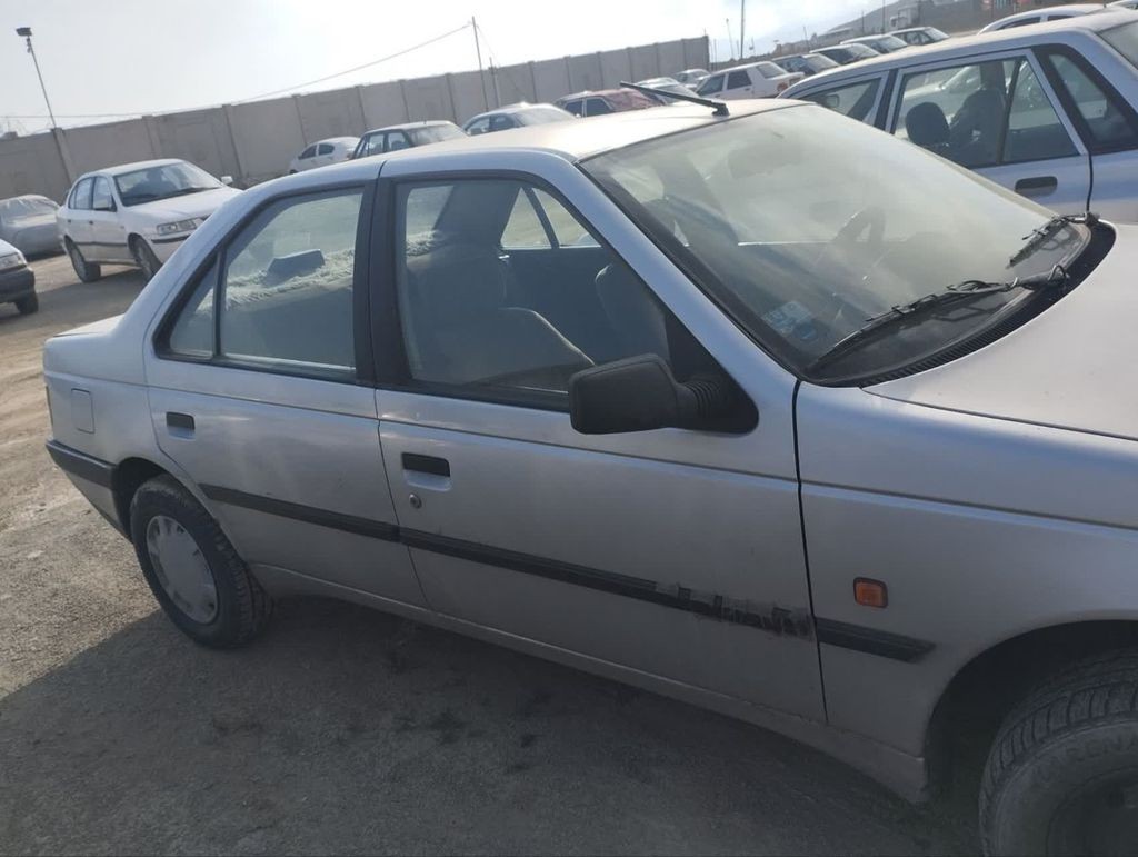 پژو روآ مدل ۱۳۸۸ بدون رنگ