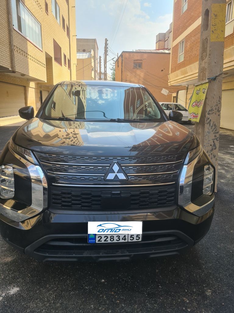 اوتلندر میتسوبیشی m2022 - تصویر 1